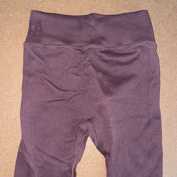 Astoria Brown Ribbed Leggings - Picture 6 of 6